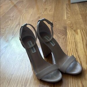 Steve Madden Women's Tan Block Heel Sandals